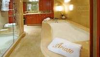 ARIOSO -  Master Bath